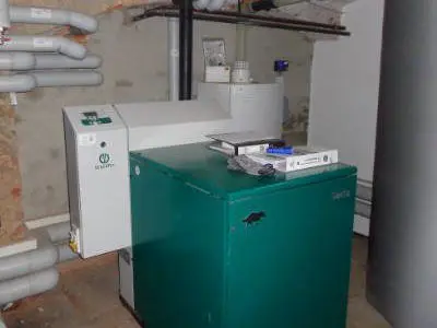 Förderung Einbau einer Kraft-Wärme-Kopplung in Denkmalschutz, Energieberater, Effizienberateung, Gebäude mit Pufferspeicher, Hof, Nürnberg, Erlangen, Fürth