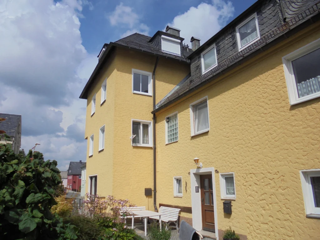 Wohngebäude in Konradsreuth mit Putzfassade zur Erstellung eines Energieausweises