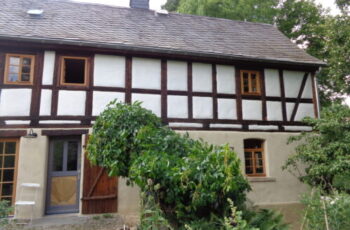 Denkmalgeschütztes Fachwerkhaus – energetische Sanierung im Bestand Energetisch saniertes denkmalgeschütztes Fachwerkhaus mit erhaltener historischer Fassade